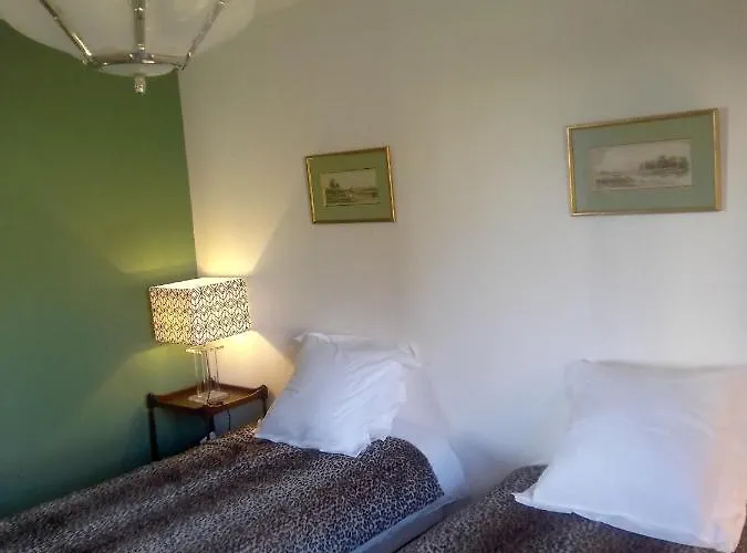 Les Jardins D'esteban Nyaraló